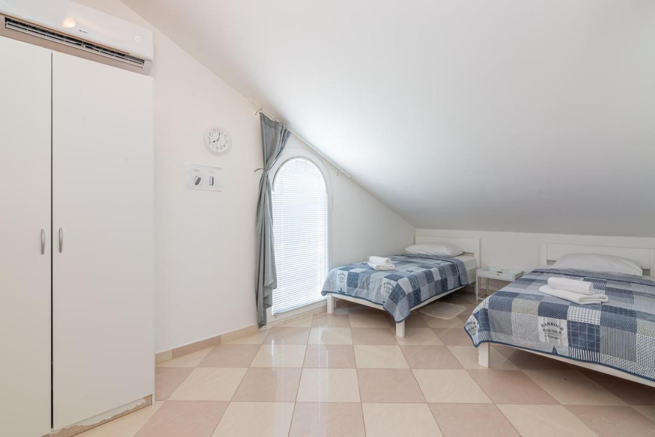 Apartment Mimoza 6, Baska, Krk 외부 사진