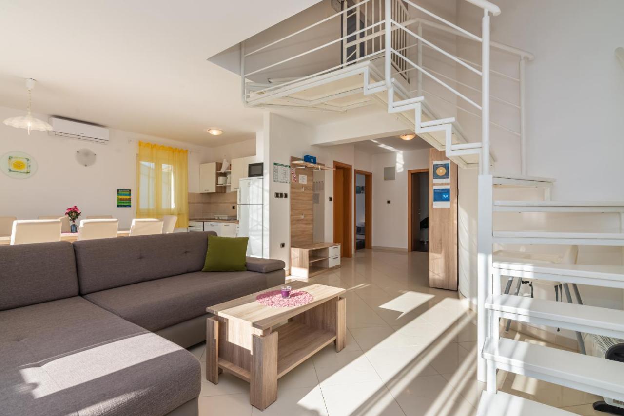 Apartment Mimoza 6, Baska, Krk 외부 사진